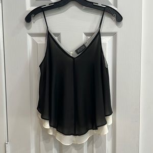 ASTR black cream layered flowy top pristine condition size small